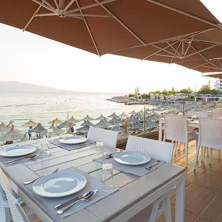 Отель Andon Lapa & Саранда