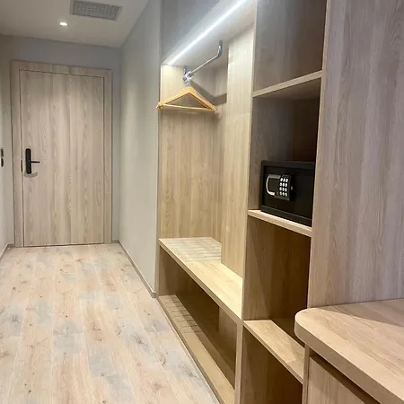 Отель Andon Lapa &