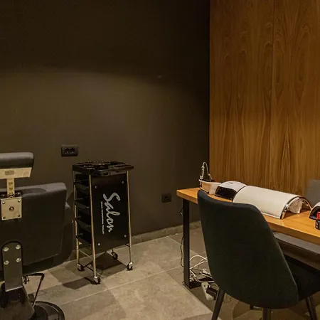 Отель Andon Lapa & 4*