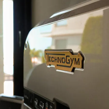 Andon Lapa & Отель Саранда