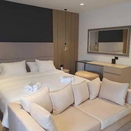 Отель Andon Lapa &