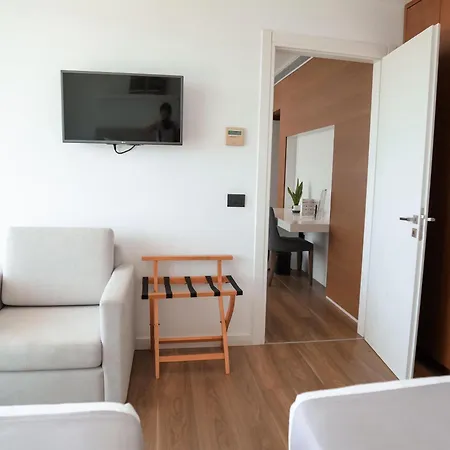 Andon Lapa & Hotel 4*