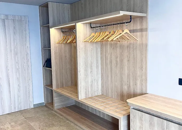 Andon Lapa & 4* Sarande