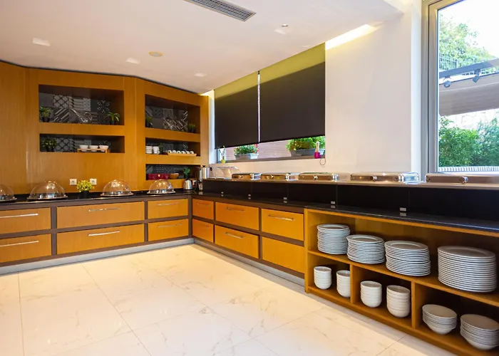 Andon Lapa & Sarande