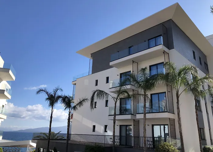 Andon Lapa & Sarande