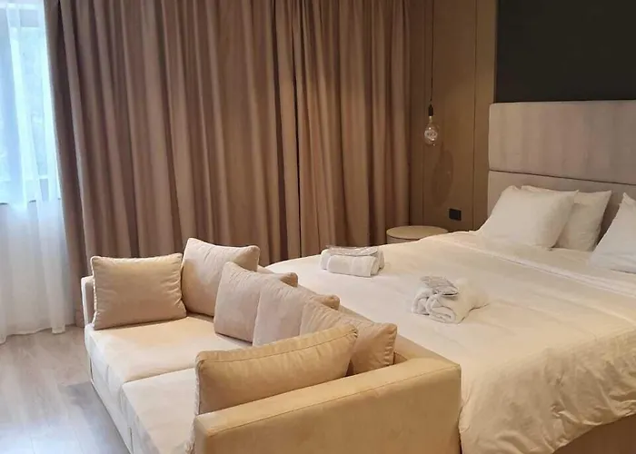 Andon Lapa & 호텔 Sarandë