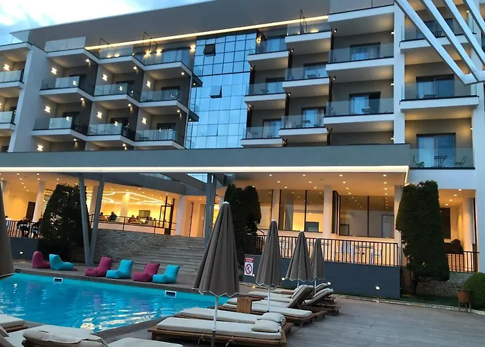 Andon Lapa & 4* Sarande